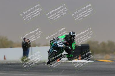 media/Feb-25-2023-CVMA (Sat) [[220fd2011e]]/Race 4 500 Supersport-350 Supersport/